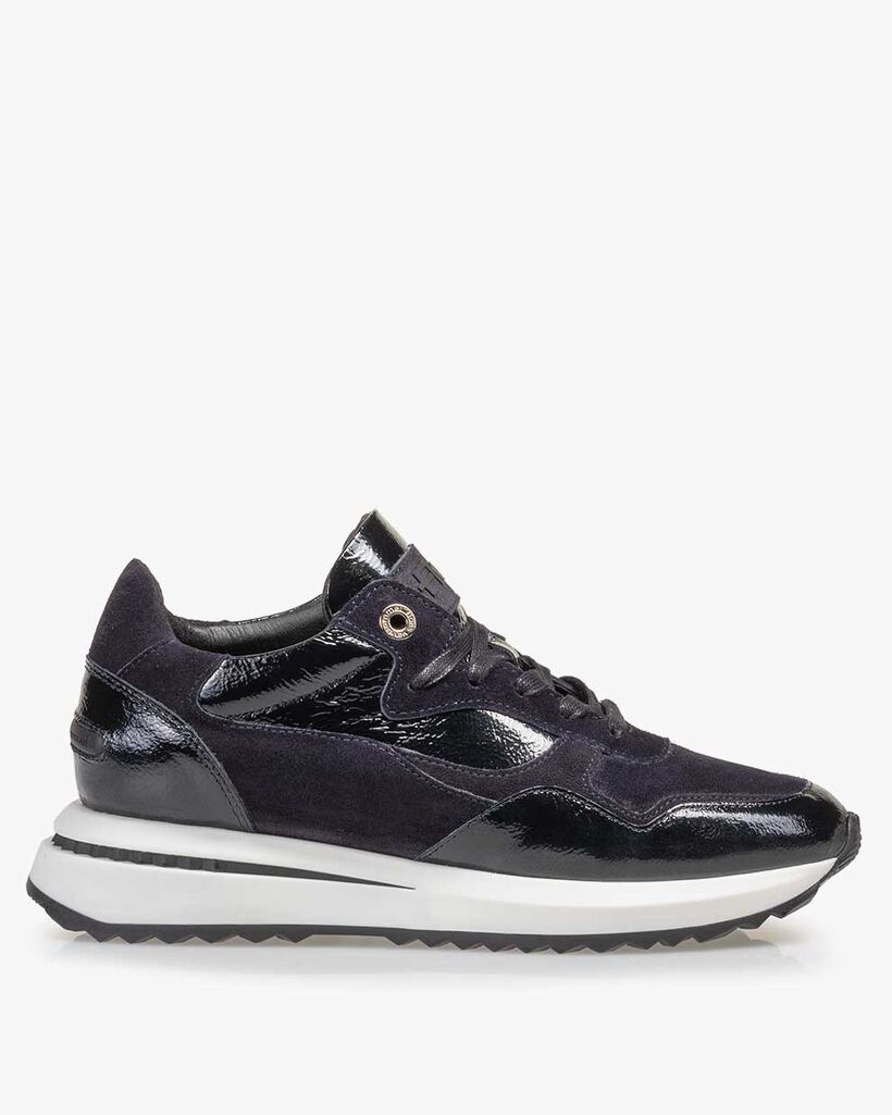 Sneaker patent leather blue