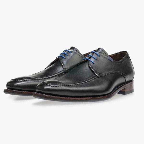 Black leather lace shoe