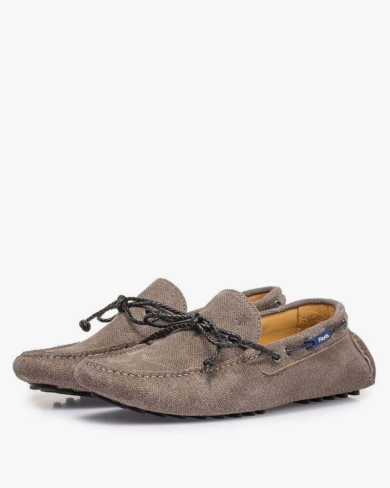 Calf suede leather moccasin
