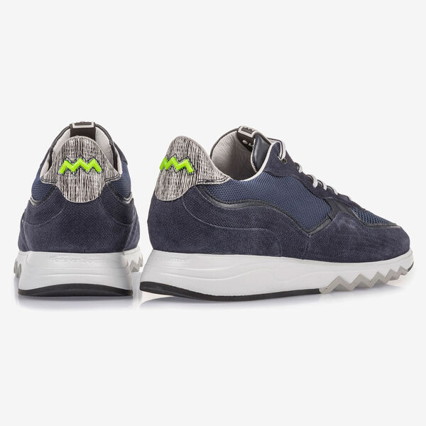 Dark blue suede leather sneaker with print