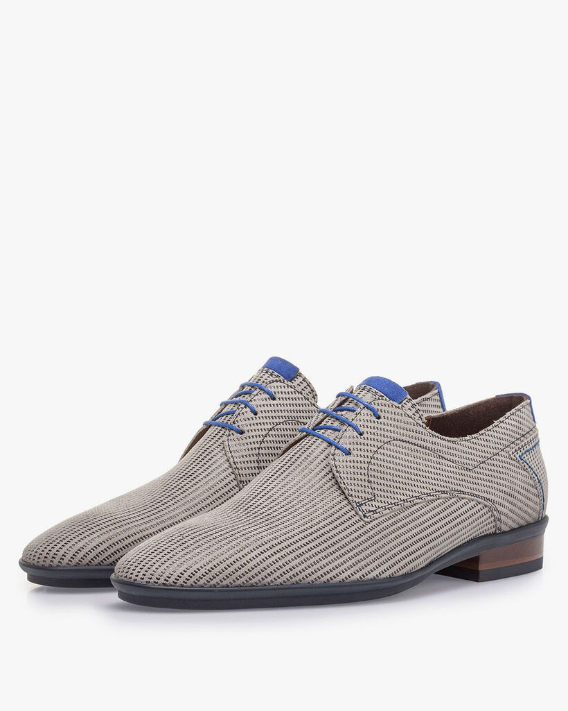Beige suede leather lace shoe