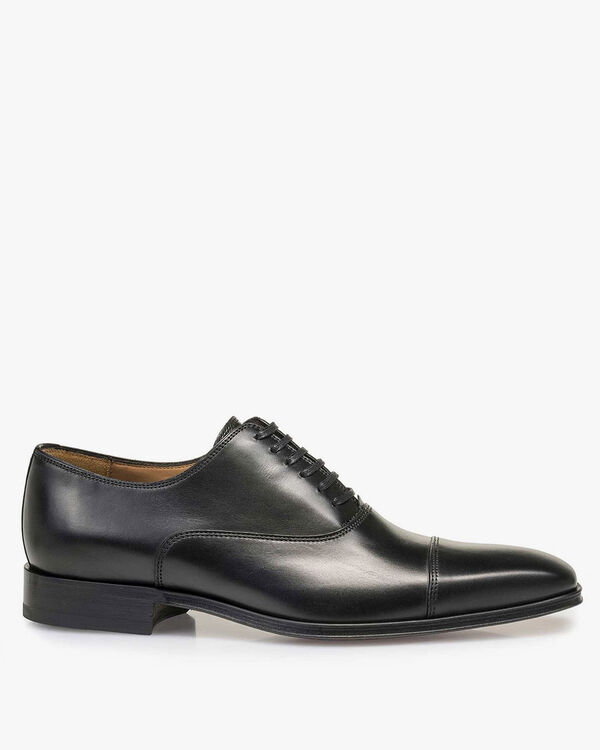 Lace shoe calf leather black