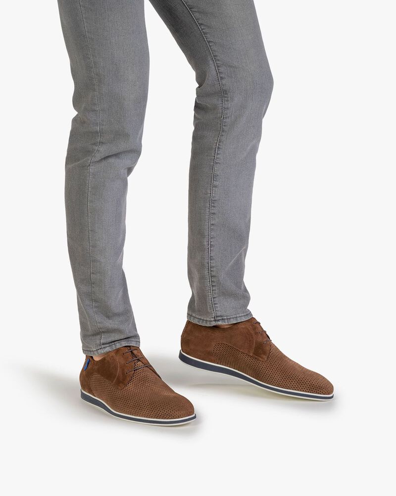 Lace shoe cognac suede leather
