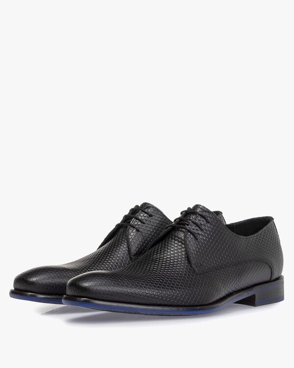 Lace shoe with print black
