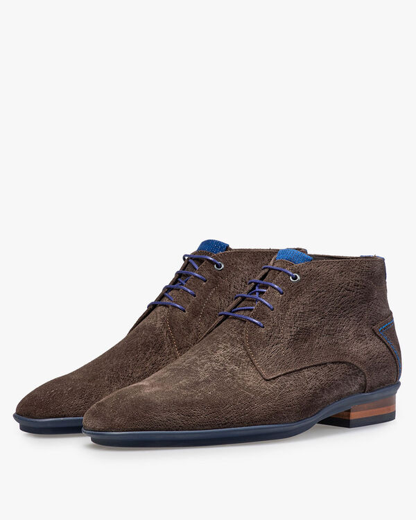 Lace boot brown suede leather