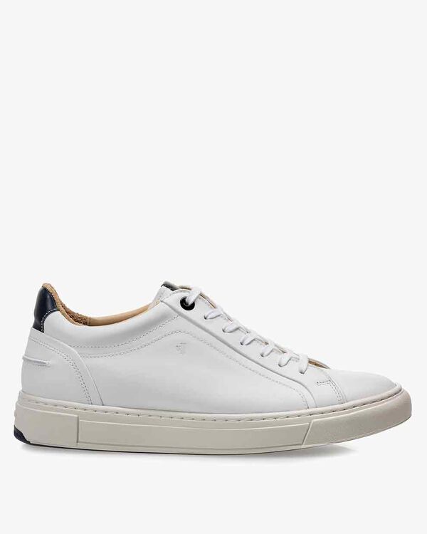 Sneaker calf leather white