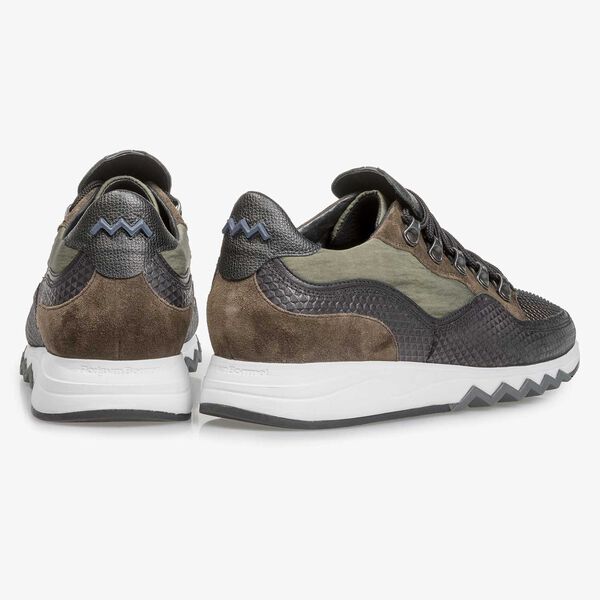 Green leather sneaker