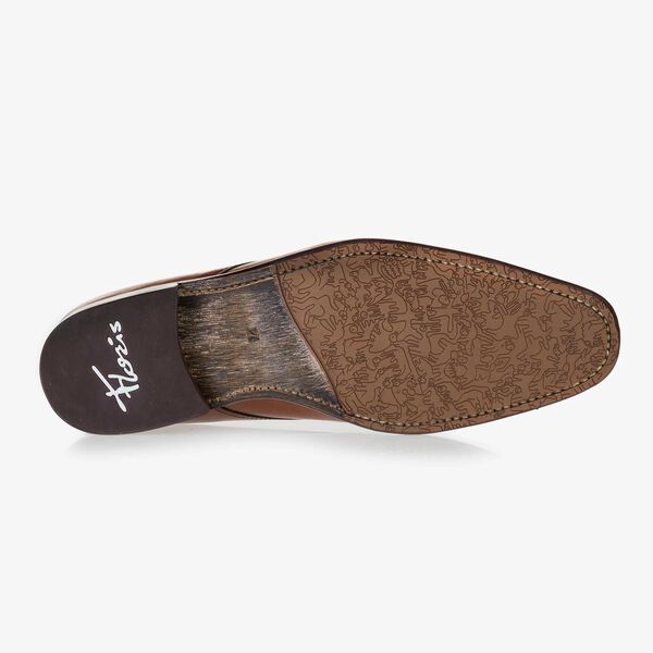 Brown mid-high leather lace boot