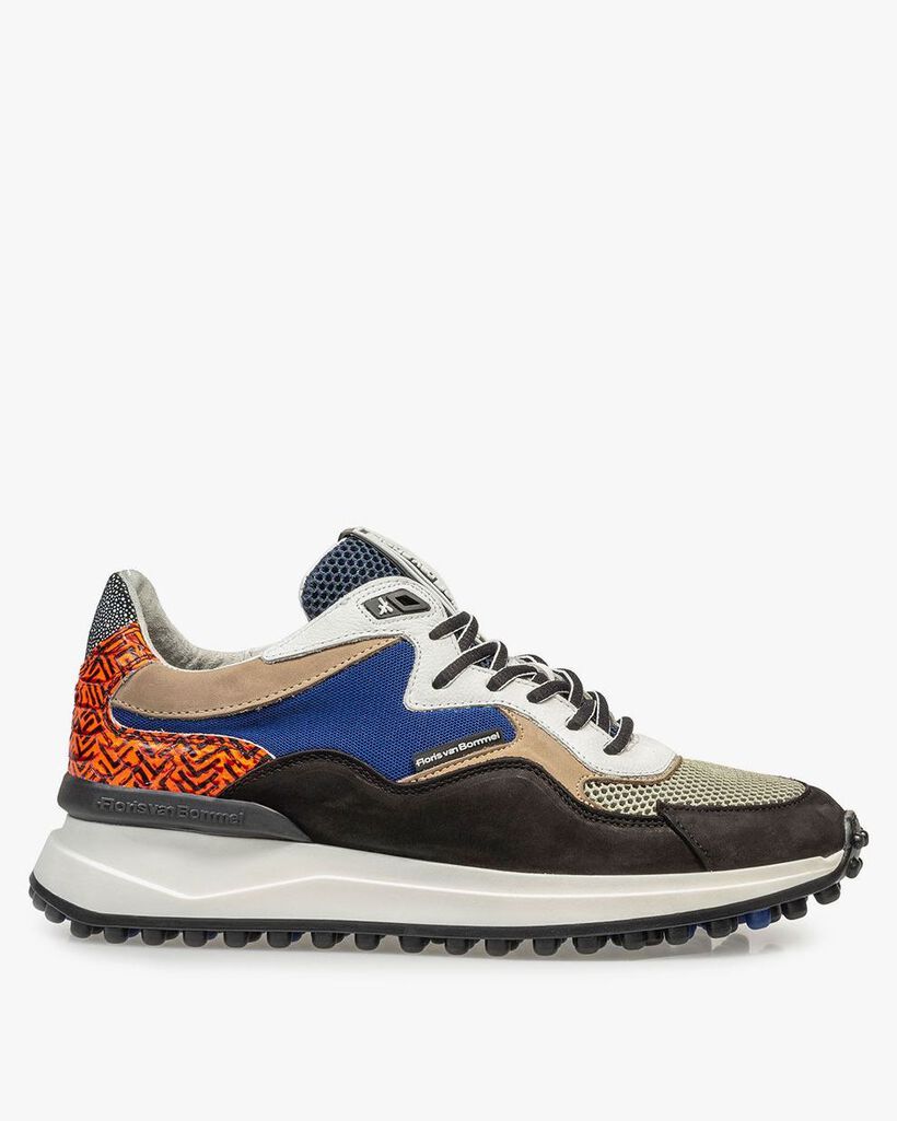 Black nubuck leather sneaker