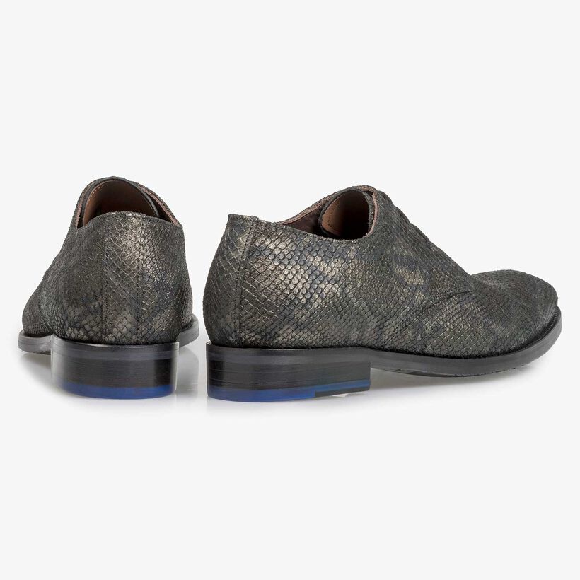 Lace shoe with olive green snake print