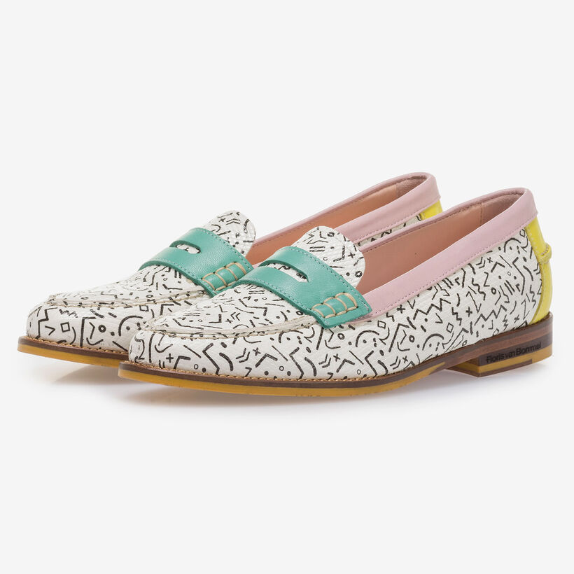 White loafer with black print