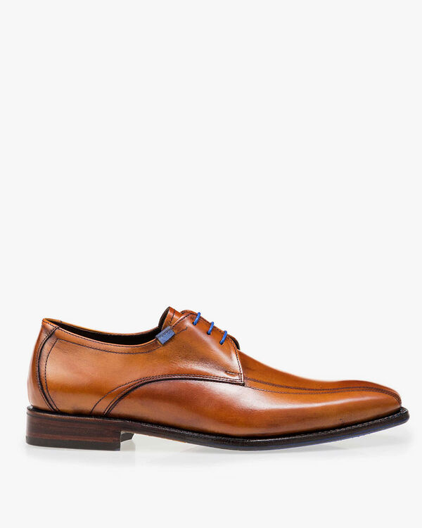 Lace shoe calf leather cognac