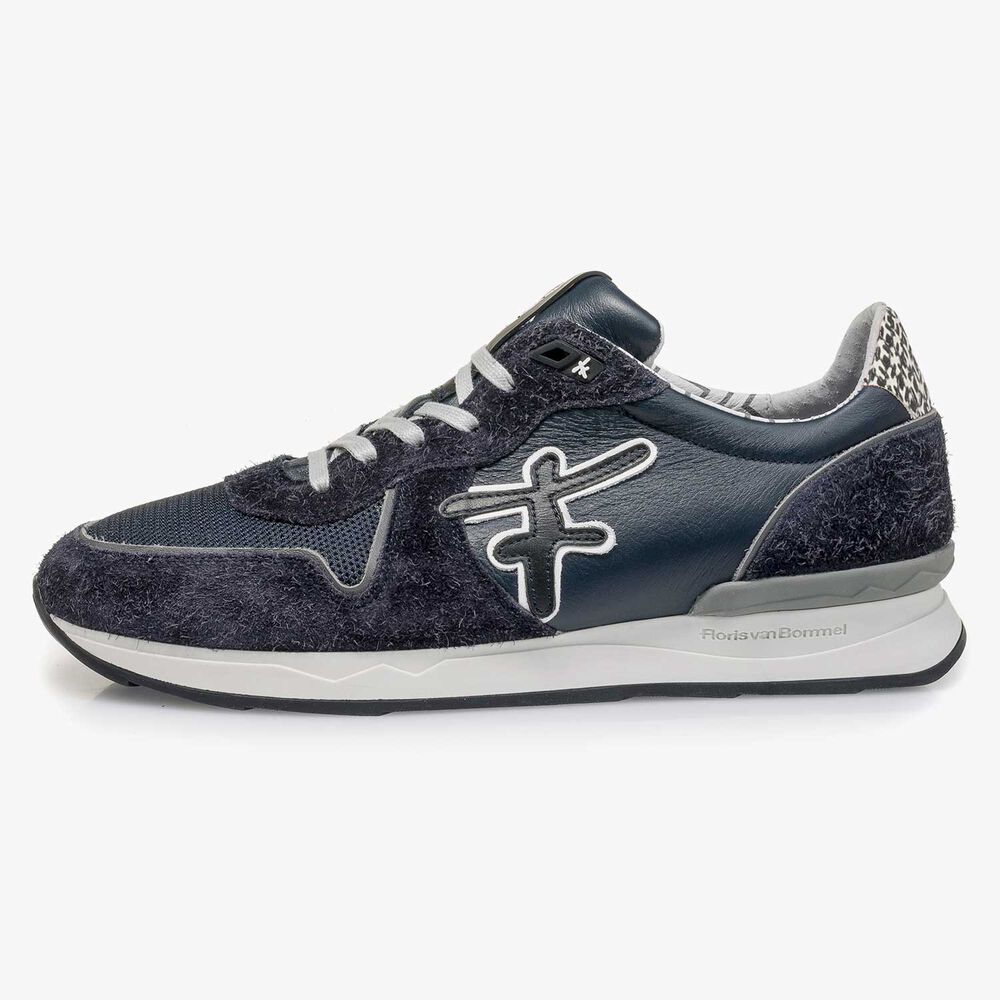 Dark blue calf leather sneaker