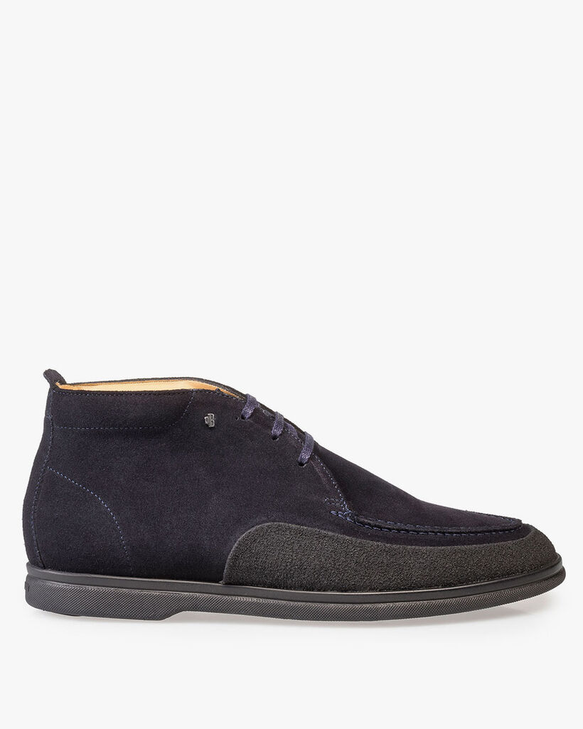 Mid-high suede leather lace boot