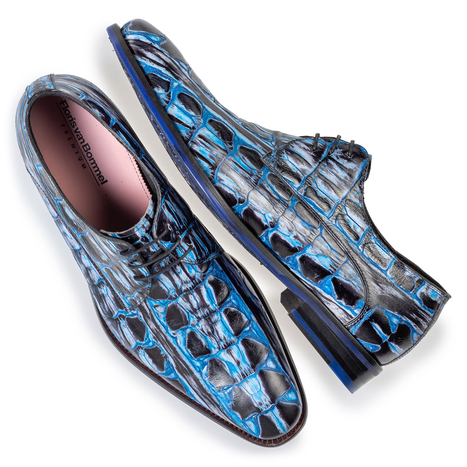 18204/06 - Lace shoe blue croco print 18204/06 - Lace shoe blue croco print