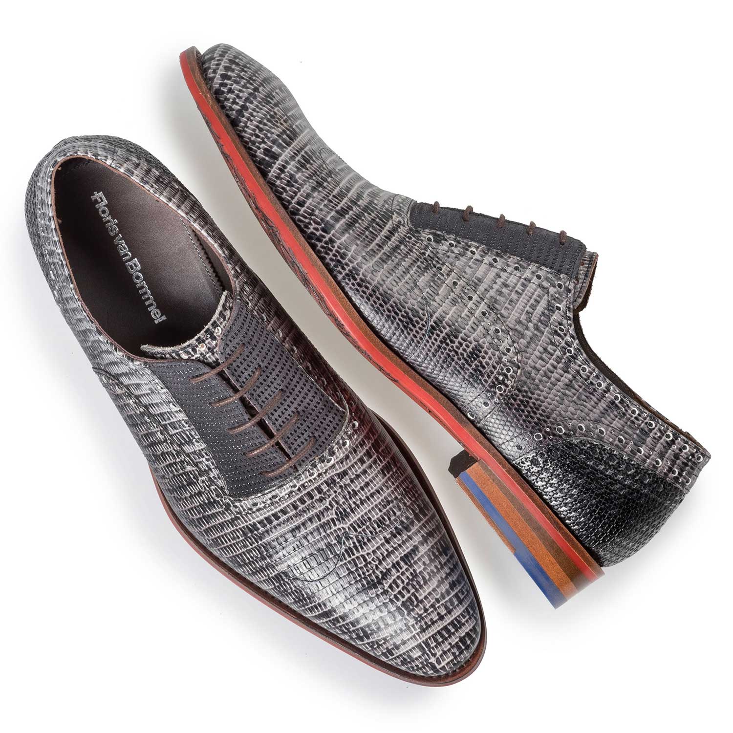 19114/32 - Grey lace shoe with lizard print 19114/32 - Grey lace shoe with lizard print