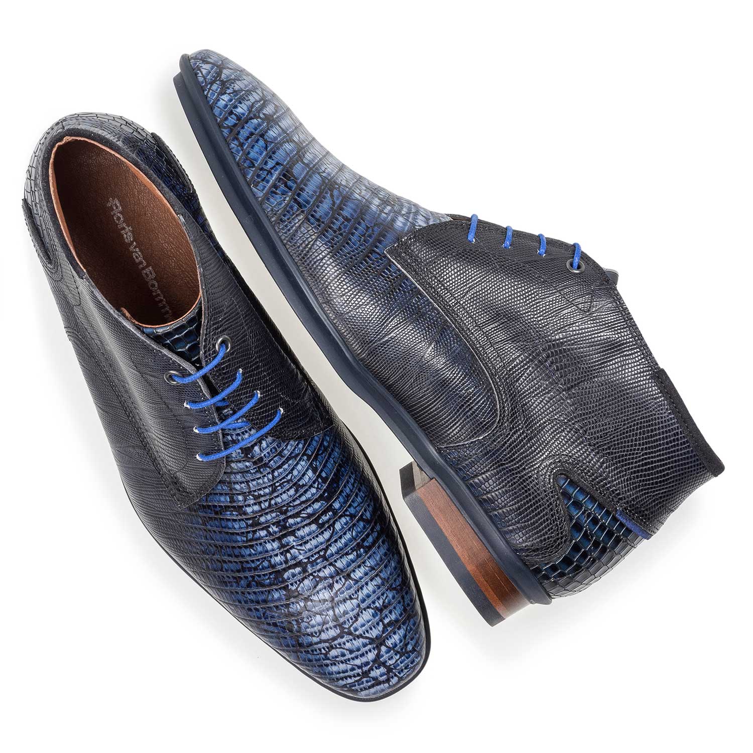 10131/12 - Blue calf leather lace shoe with lizard print 10131/12 - Blue calf leather lace shoe with lizard print