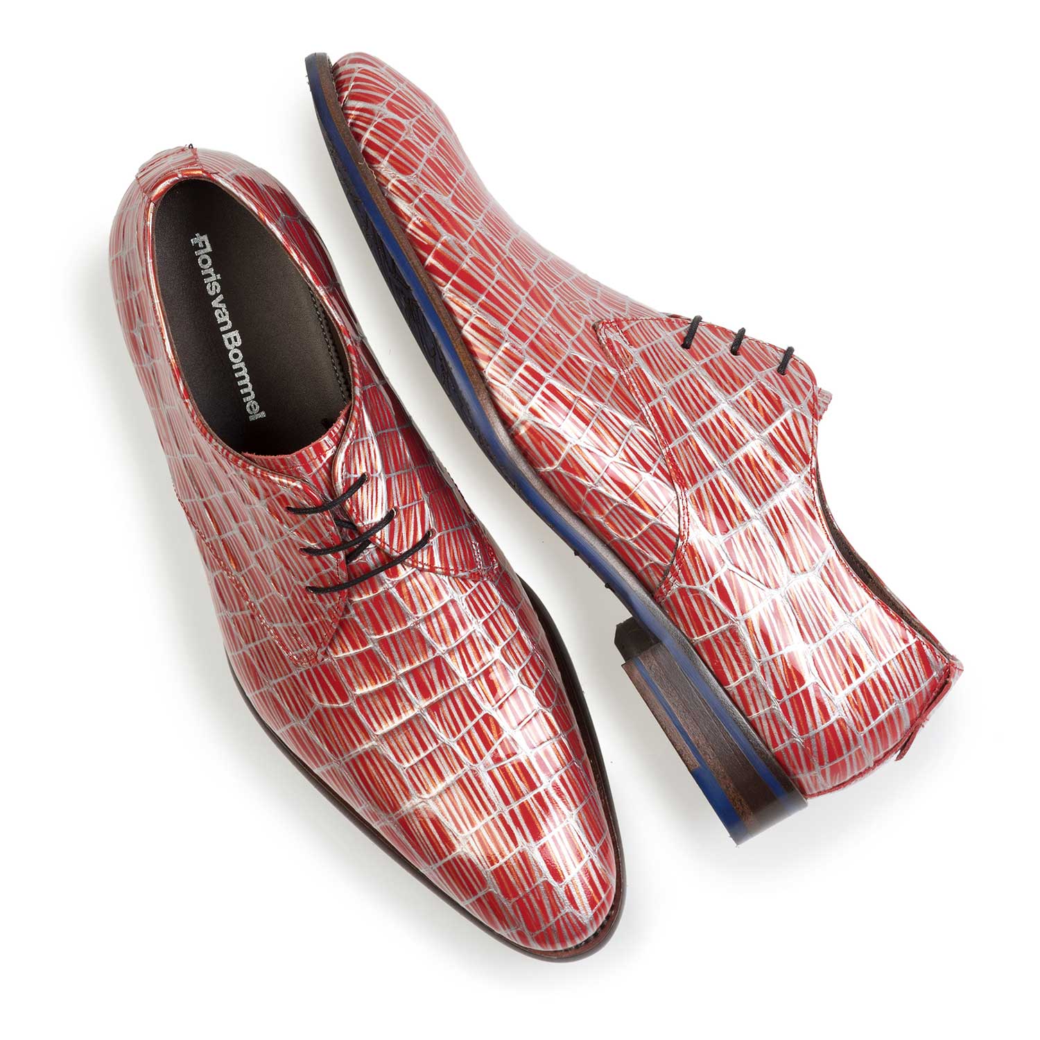 14104/02 - Red patent leather lace shoe with print 14104/02 - Red patent leather lace shoe with print