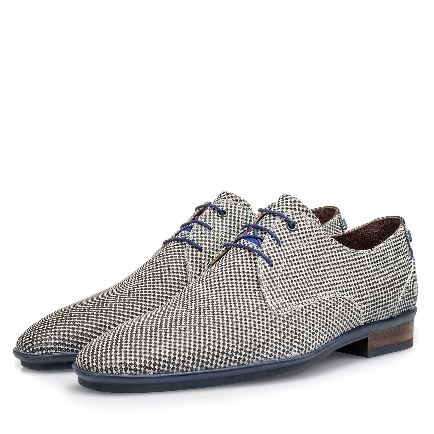 18120/12 - Light grey suede leather lace shoe with a mini print 18120/12 - Light grey suede leather lace shoe with a mini print