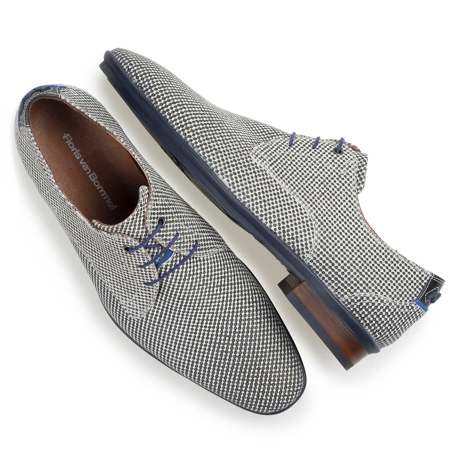18120/12 - Light grey suede leather lace shoe with a mini print 18120/12 - Light grey suede leather lace shoe with a mini print