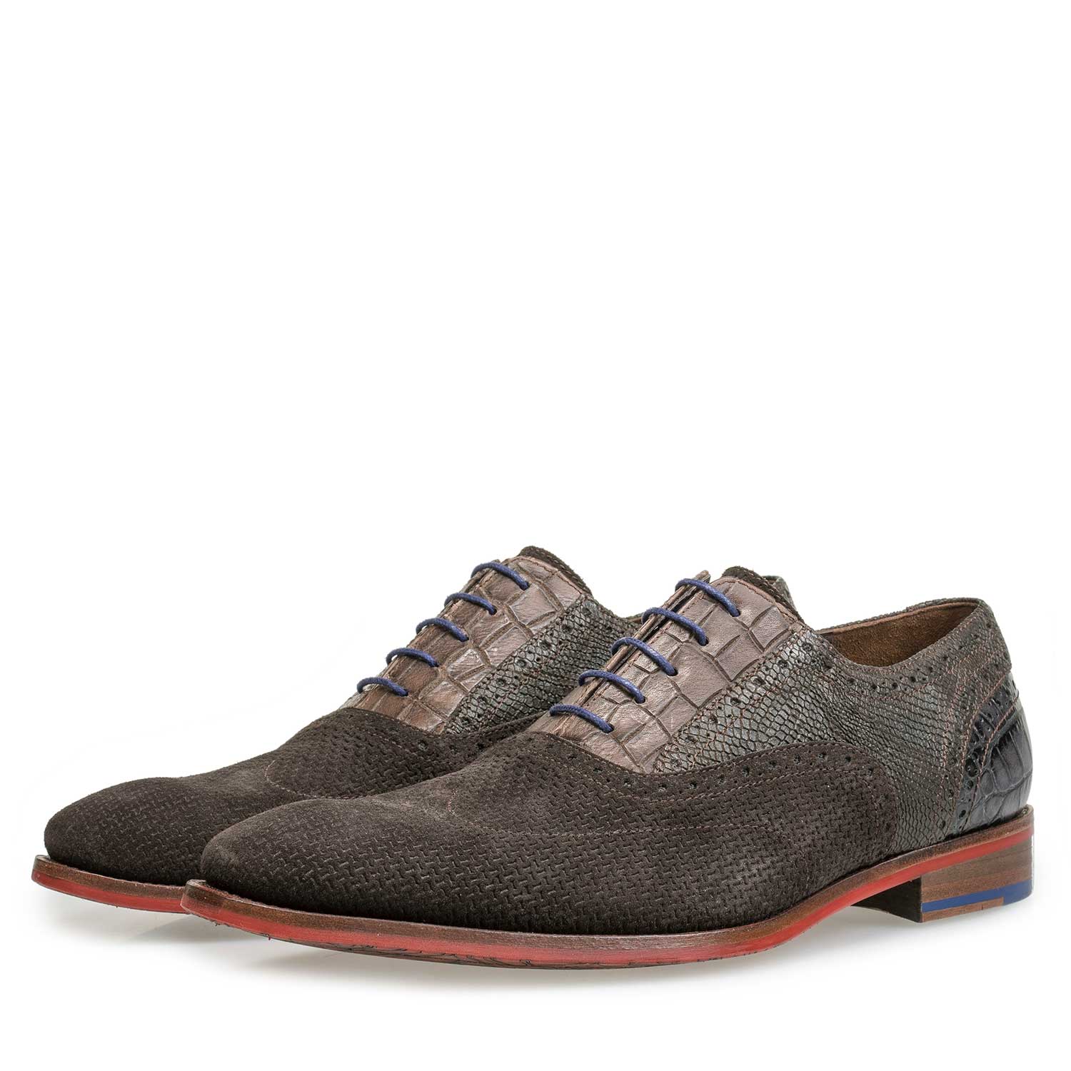 19114/27 - Brown suede leather brogue lace shoe 19114/27 - Brown suede leather brogue lace shoe