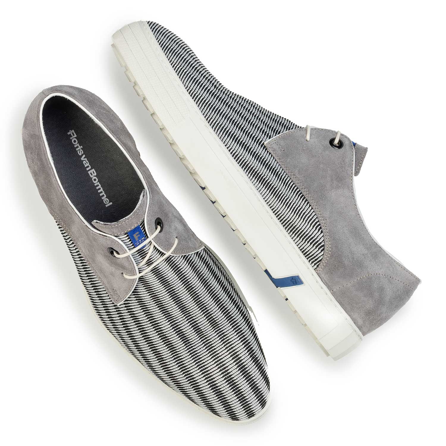 14089/00 - Grey sneaker finished with a mesh relief pattern 14089/00 - Grey sneaker finished with a mesh relief pattern