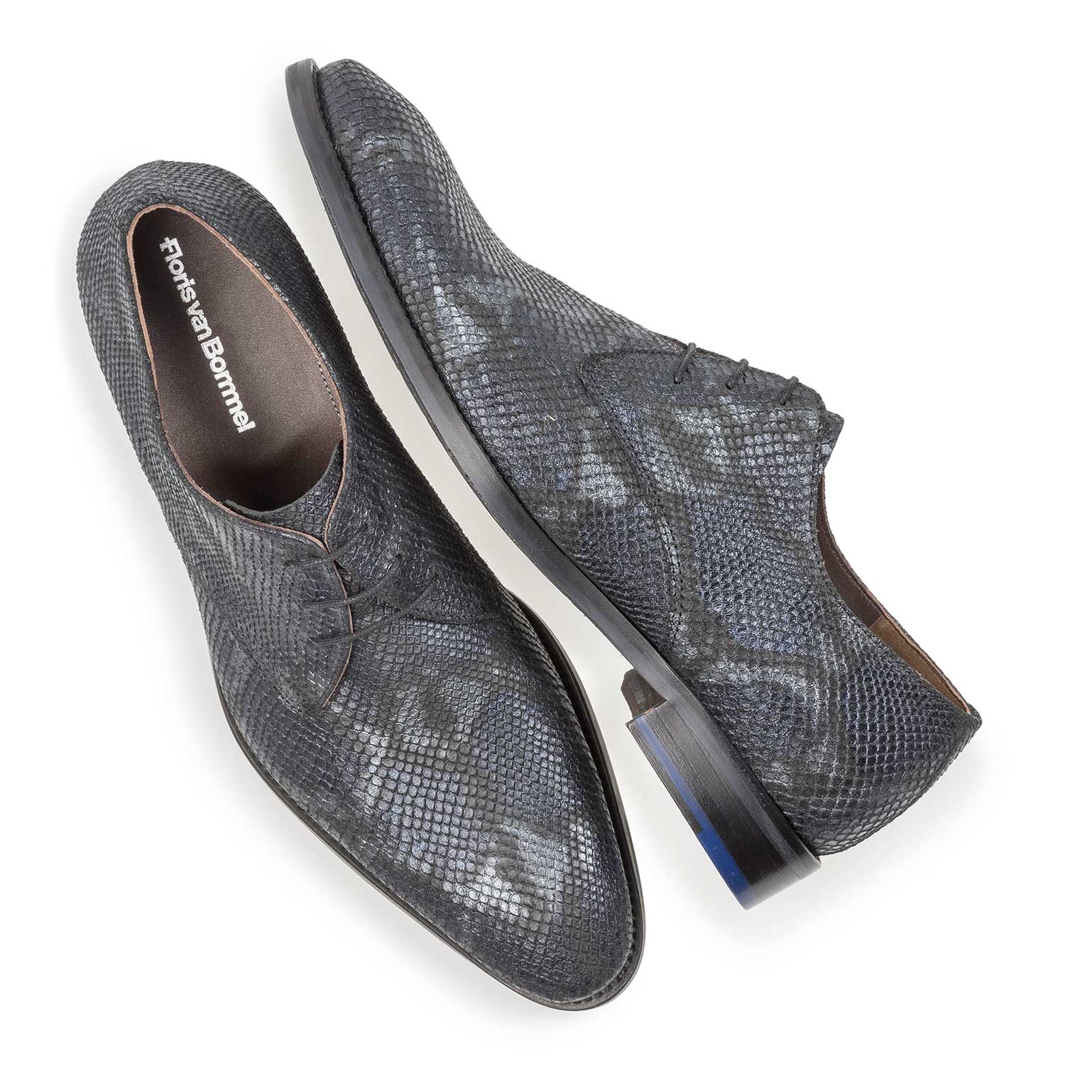 18124/01 - Blue leather lace shoe with snake print 18124/01 - Blue leather lace shoe with snake print