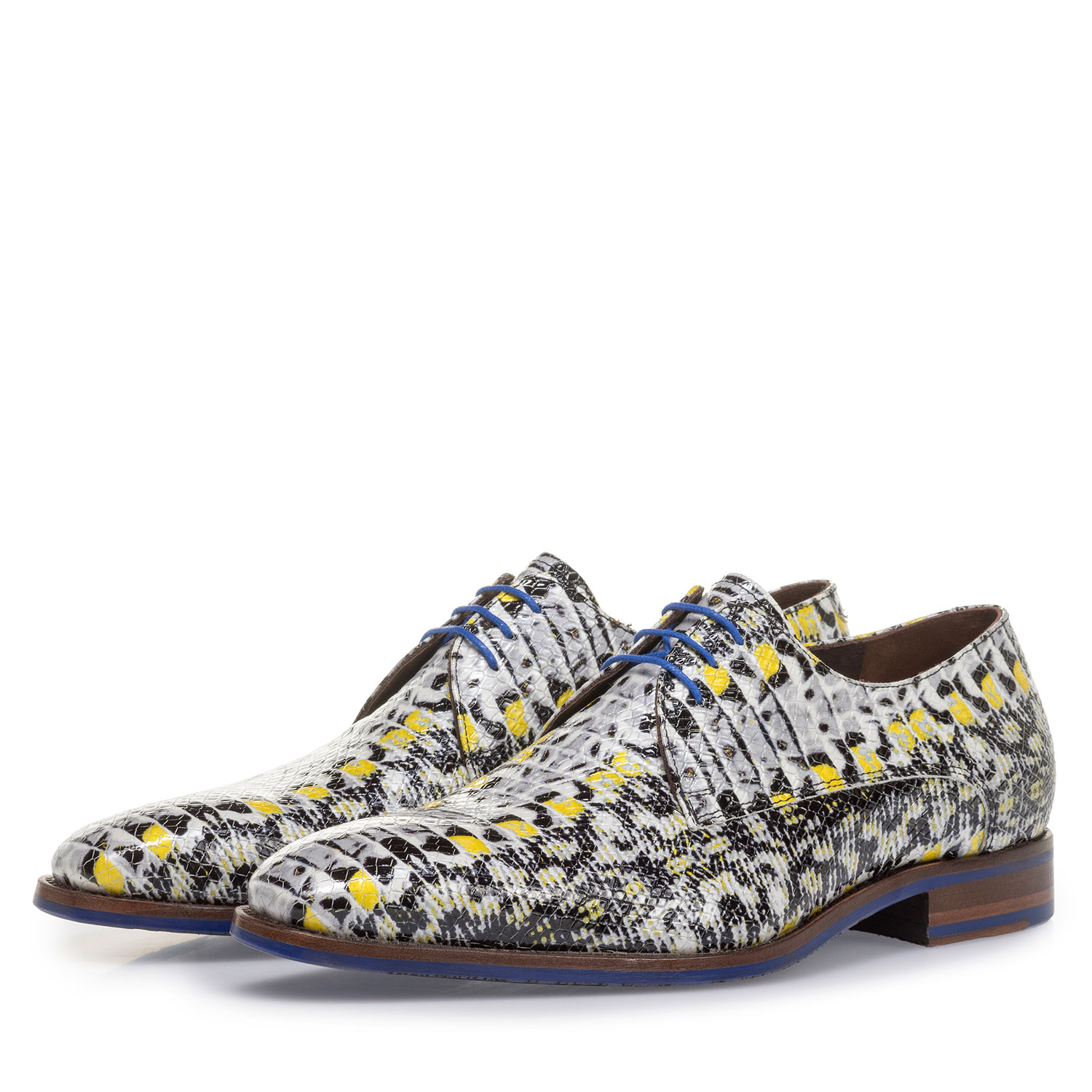 18346/05 - Yellow patent leather lace shoe with snake print 18346/05 - Yellow patent leather lace shoe with snake print