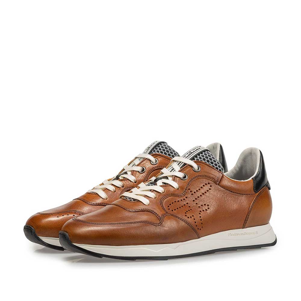 Cognac-coloured calf leather sneaker 