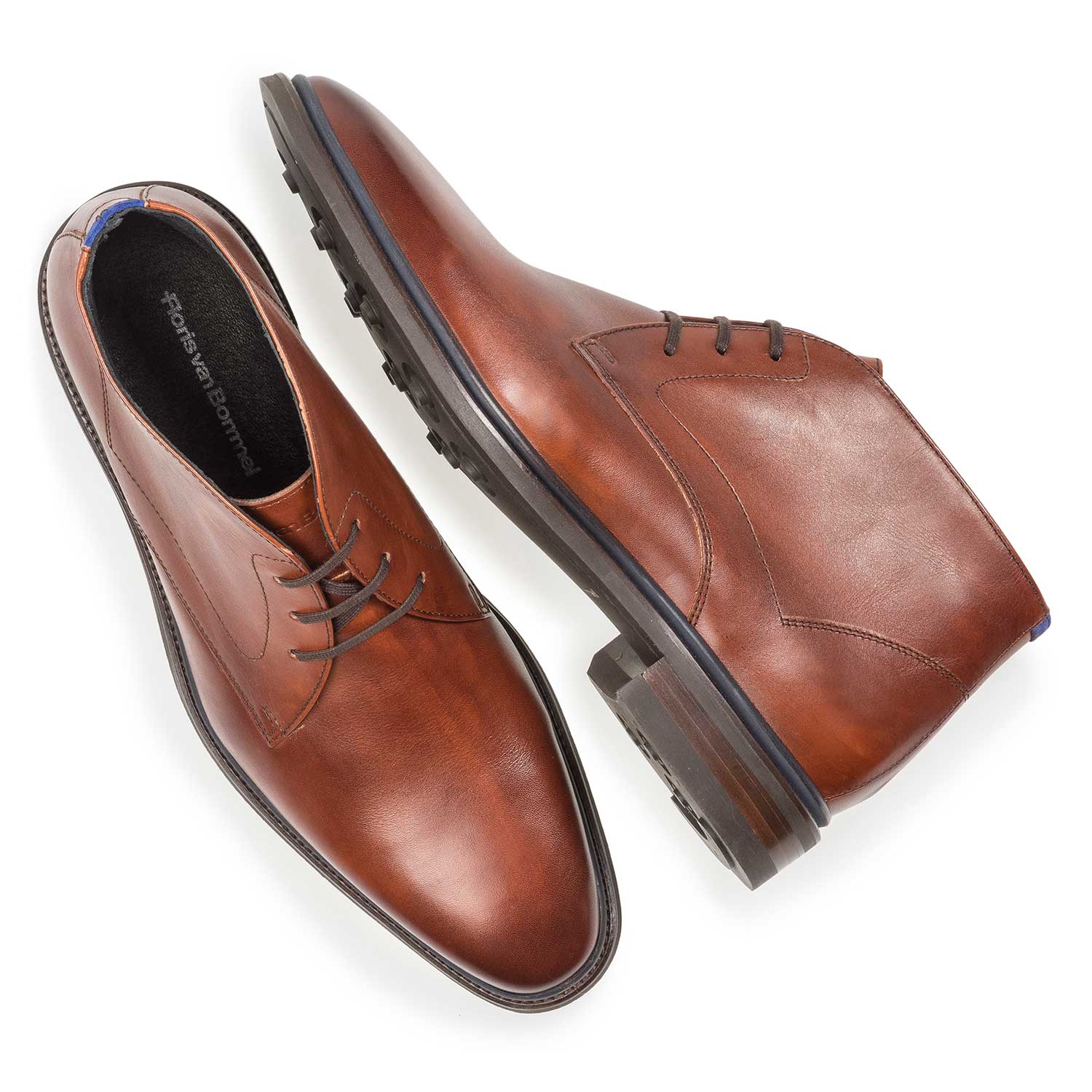 10667/03 - Dark cognac-coloured calf leather lace boot 10667/03 - Dark cognac-coloured calf leather lace boot