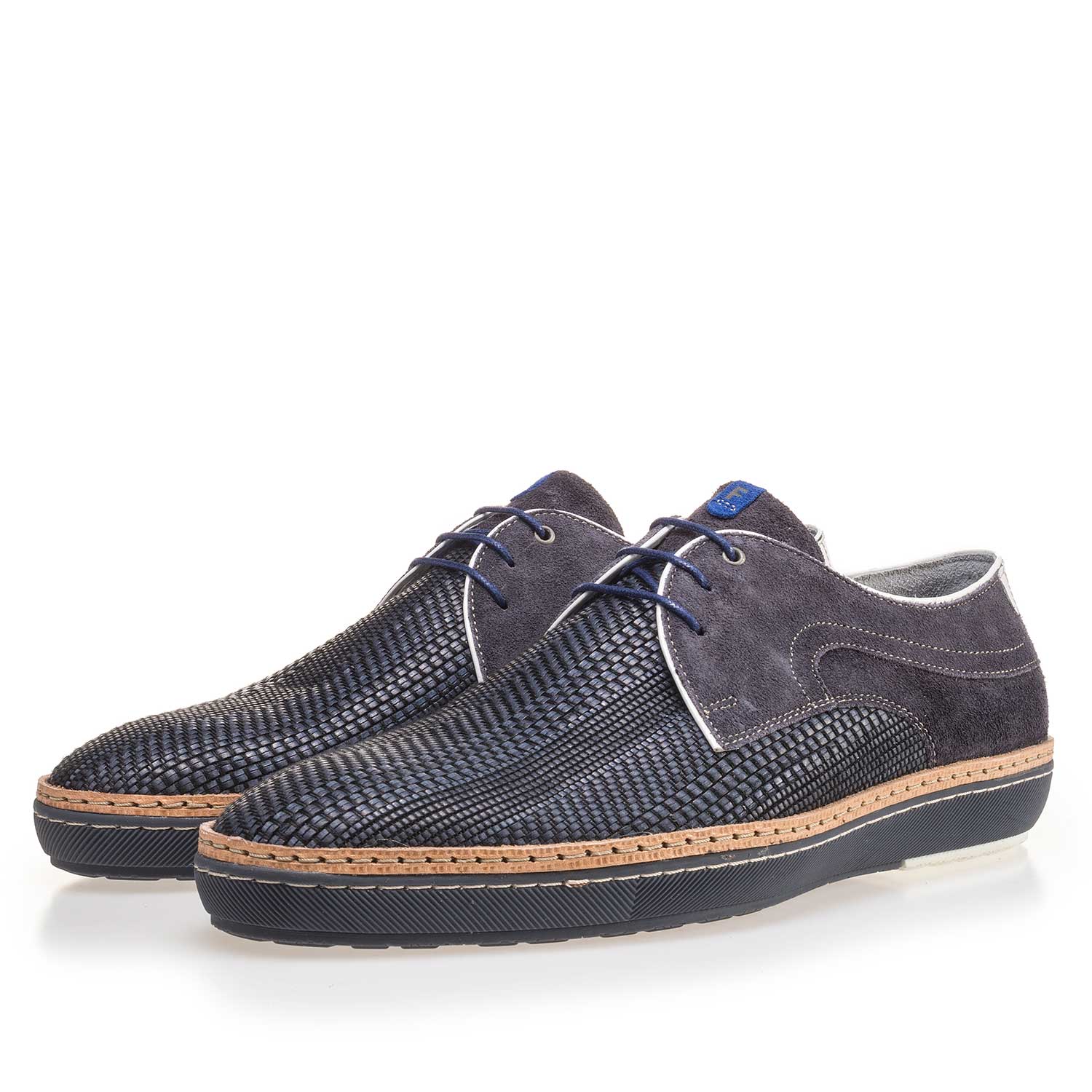 14027/01 - Blue lace shoe made of braided leather
14027/01 - Blue lace shoe made of braided leather