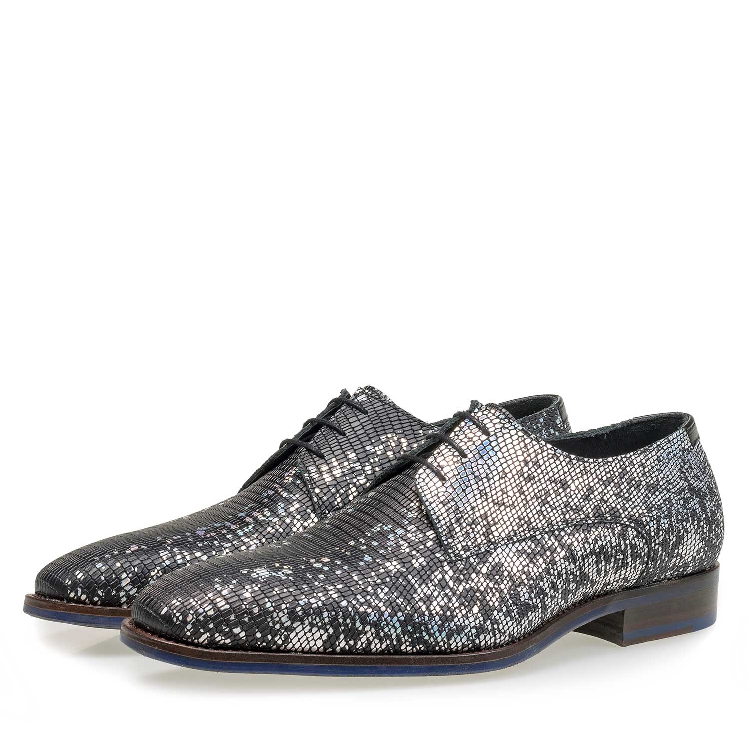 18097/00 - Black premium lace shoe with silver metallic print 18097/00 - Black premium lace shoe with silver metallic print