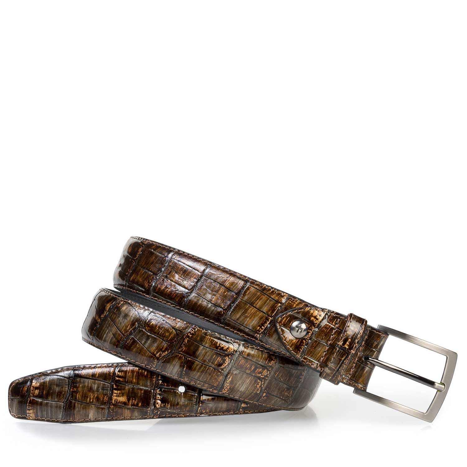 cognac belt and shoes