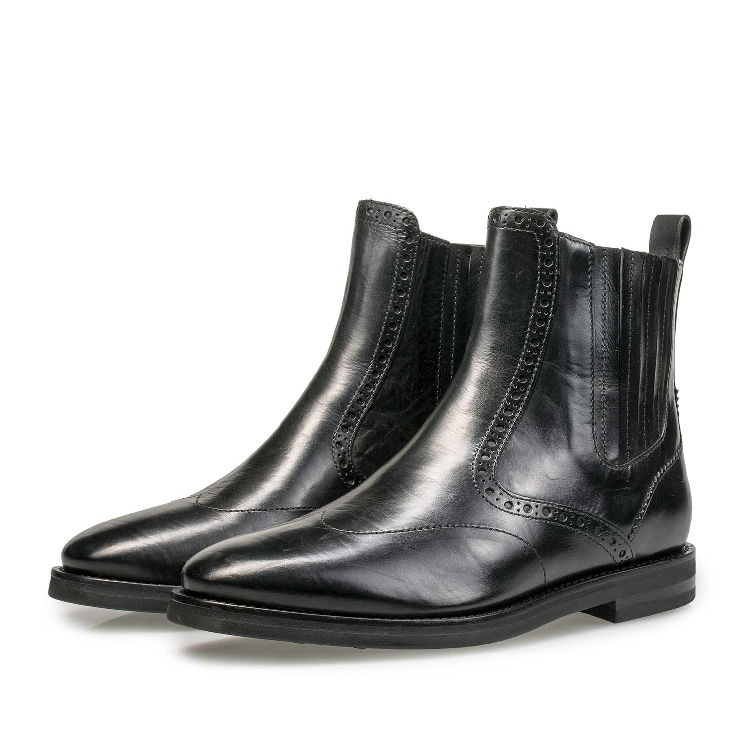 85604/02 - Black calf leather Chelsea boot with brogue details 85604/02 - Black calf leather Chelsea boot with brogue details