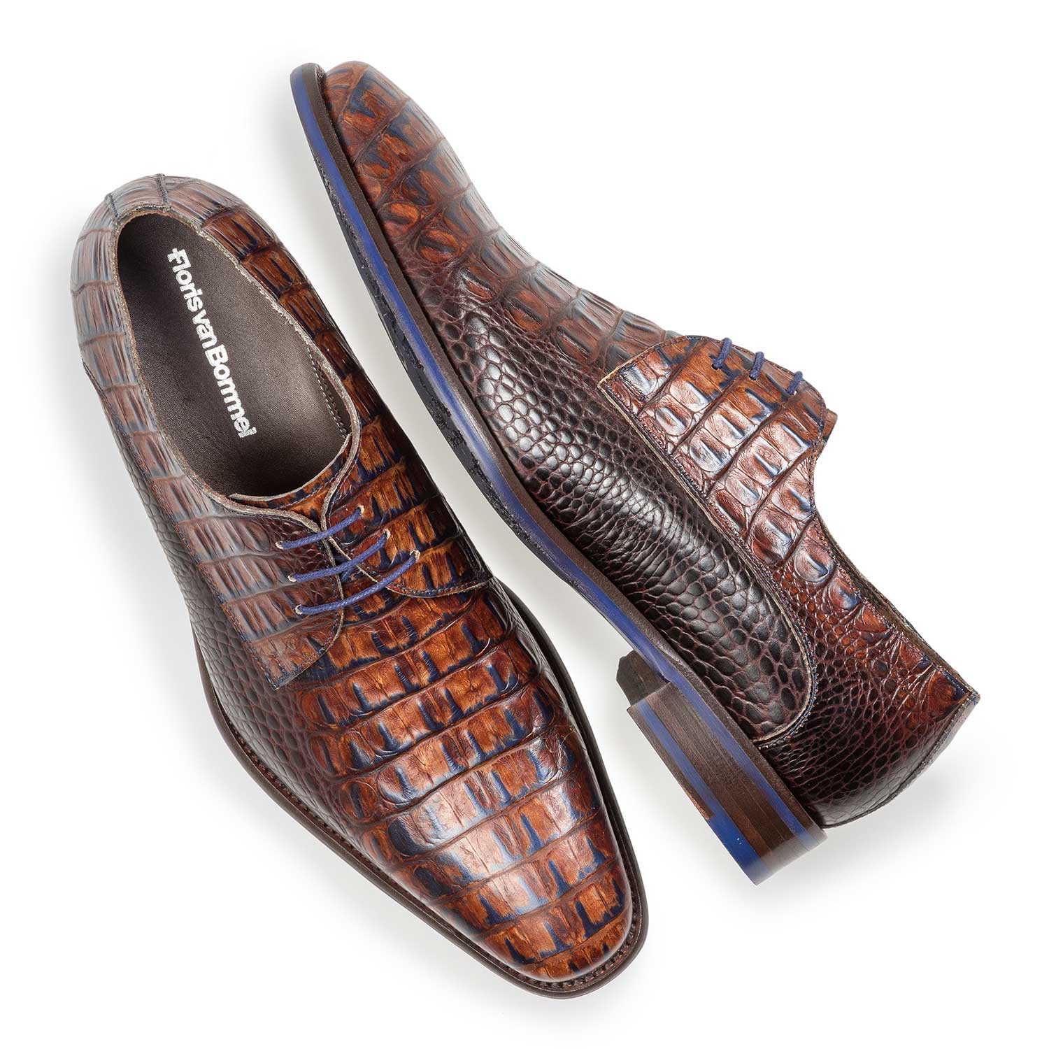18159/04 - Cognac-coloured leather lace shoe with croco print 18159/04 - Cognac-coloured leather lace shoe with croco print