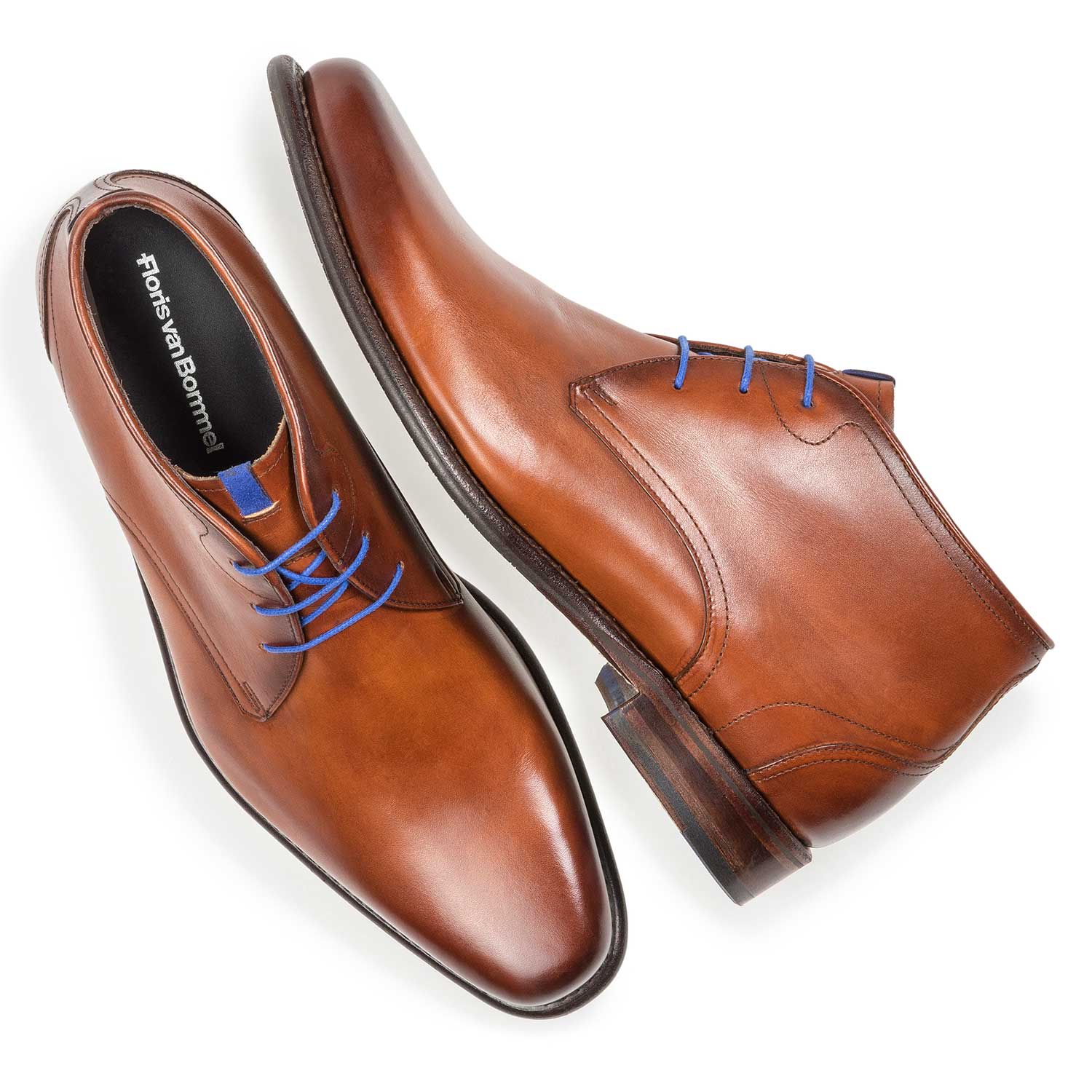 10634/09 - Dark cognac-coloured calf leather lace boot 10634/09 - Dark cognac-coloured calf leather lace boot