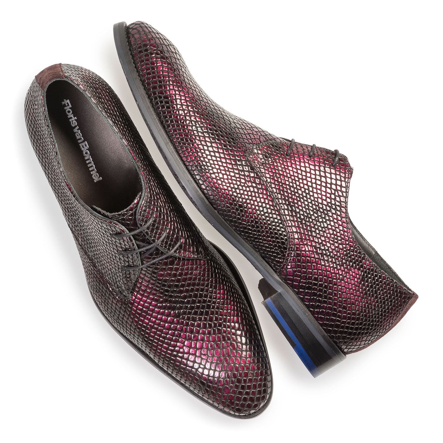 18293/01 - Red printed patent leather lace shoe 18293/01 - Red printed patent leather lace shoe