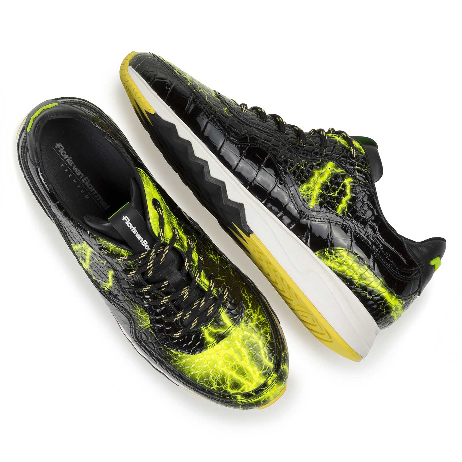 16296/01 - Black patent leather sneaker with yellow print 16296/01 - Black patent leather sneaker with yellow print