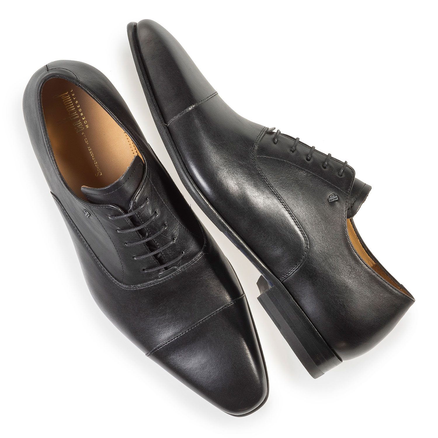 16395/01 - Black calf leather lace shoe 16395/01 - Black calf leather lace shoe