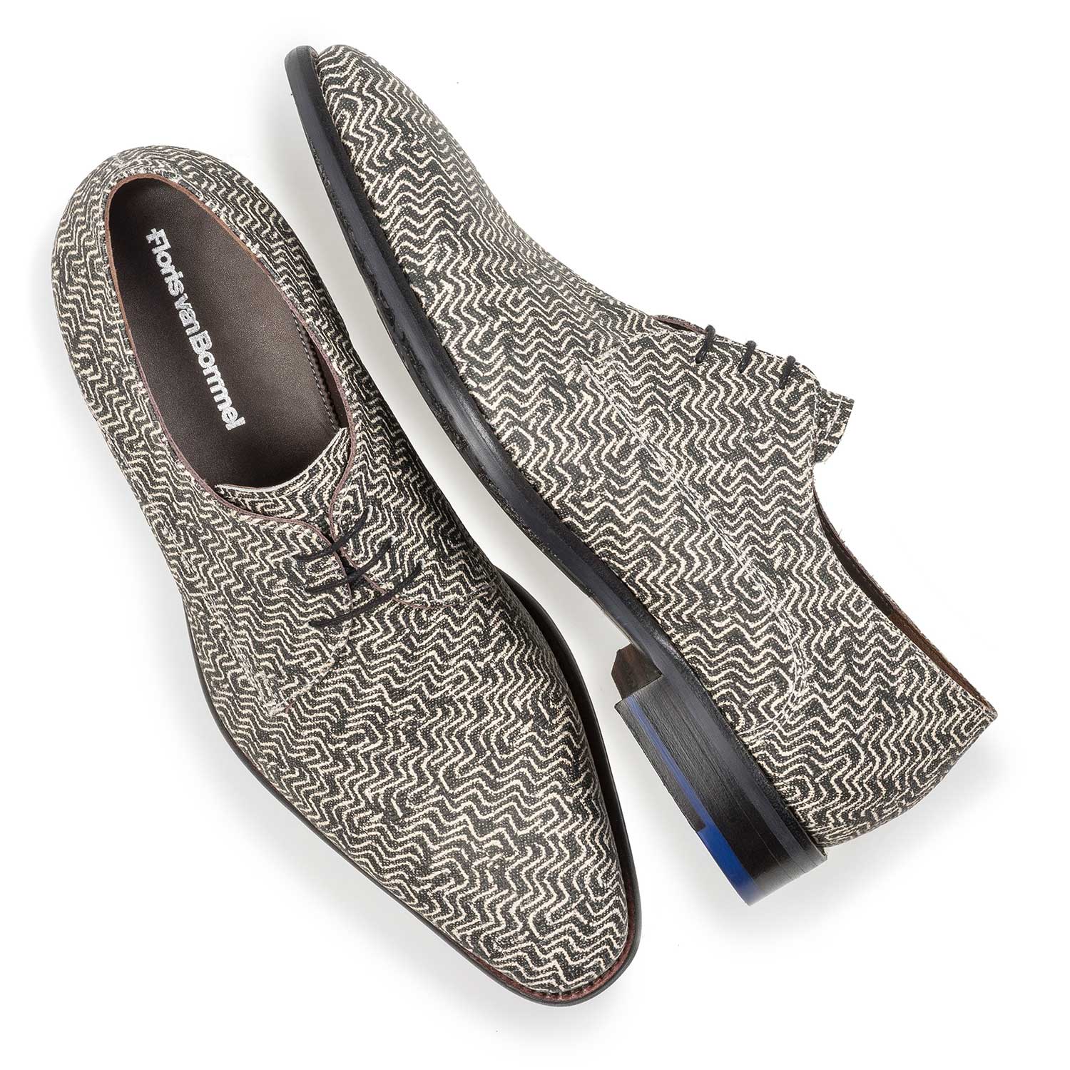 18146/01 - Grey leather lace shoe with graphic print 18146/01 - Grey leather lace shoe with graphic print