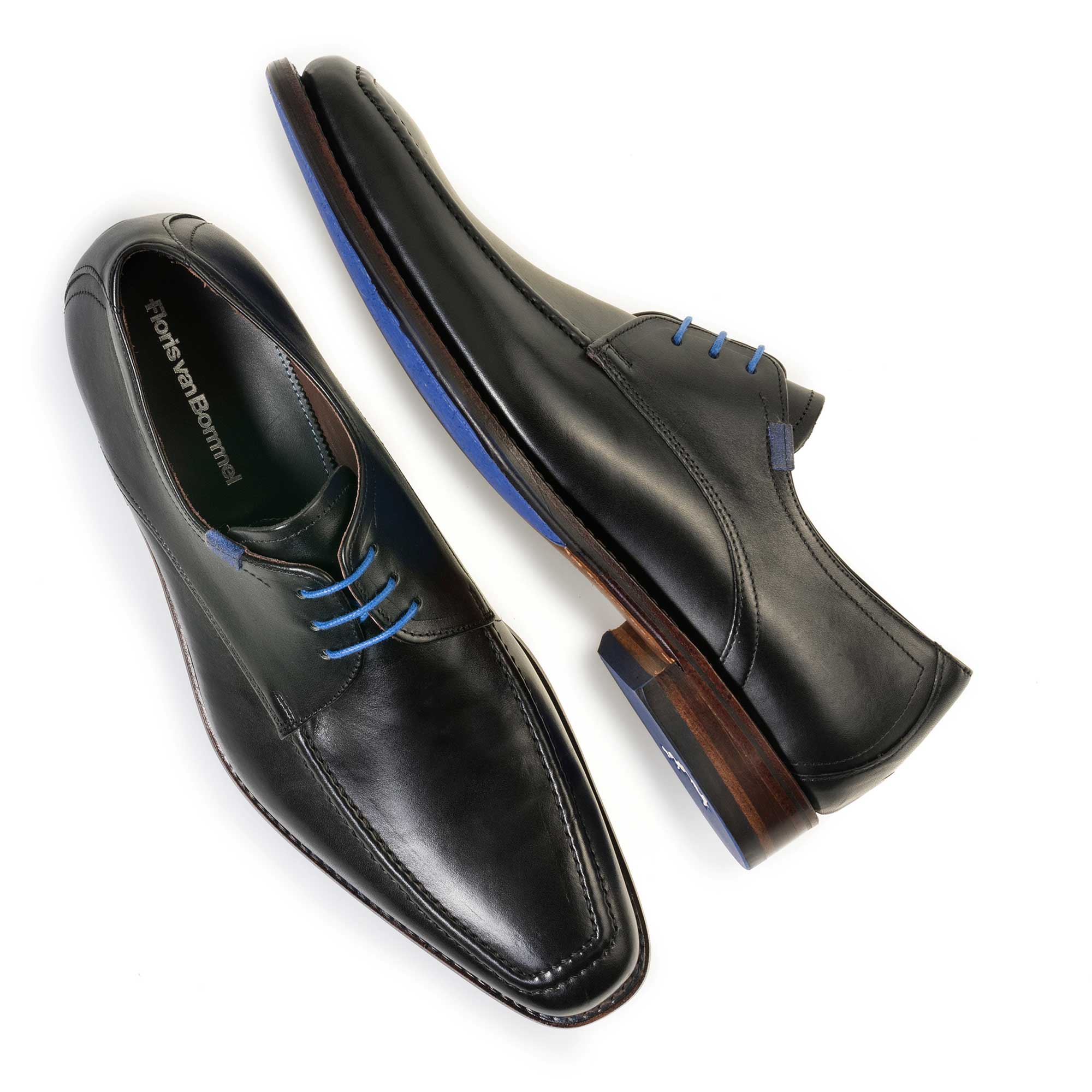13370/01 - Black leather lace shoe 13370/01 - Black leather lace shoe