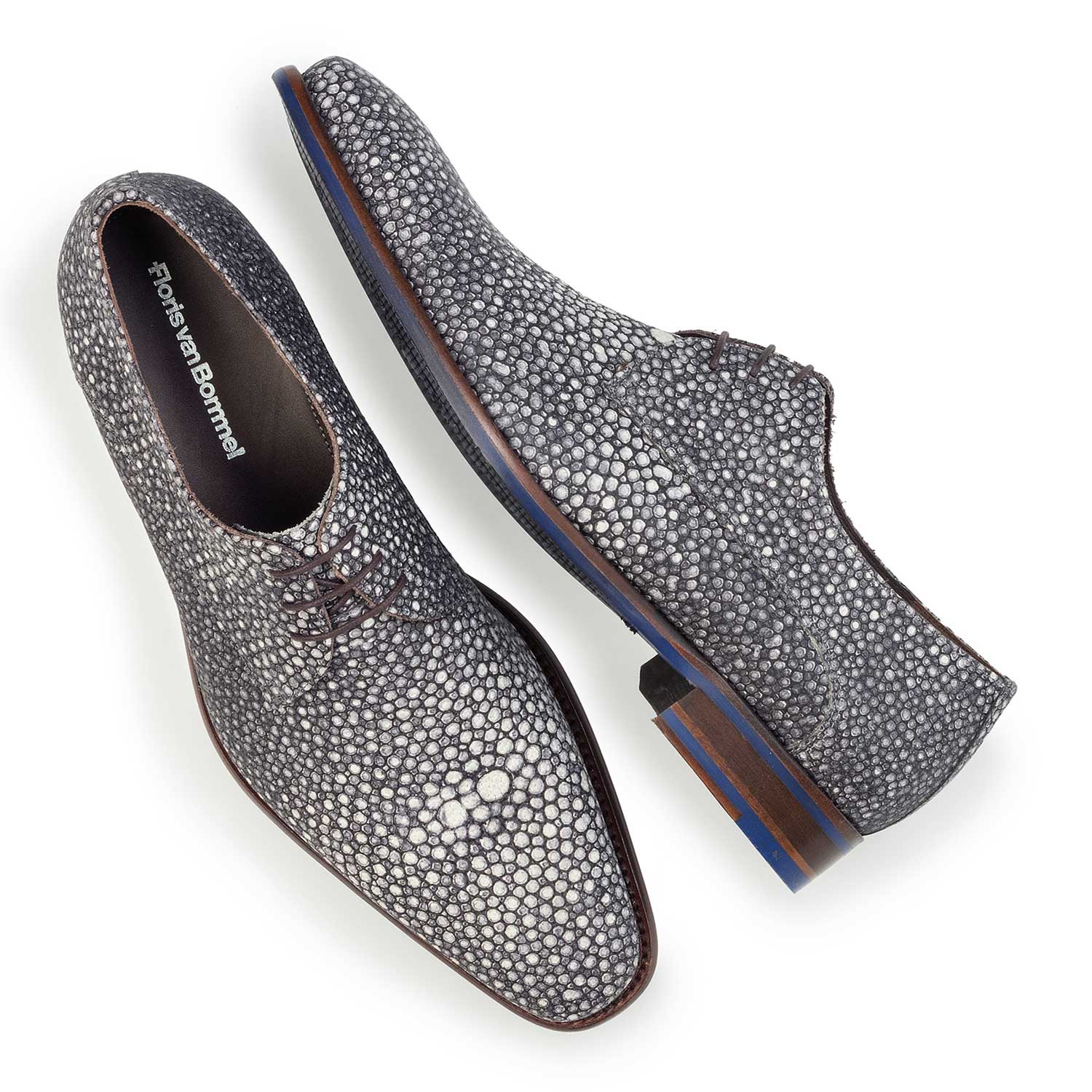 14194/01 - Grey leather lace shoe with pattern 14194/01 - Grey leather lace shoe with pattern