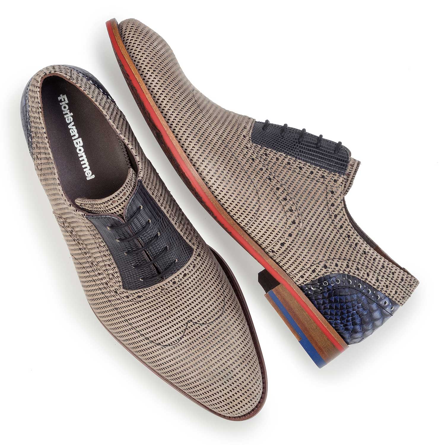 19114/06 - Sand-coloured patterned lace shoe made of suede leather 19114/06 - Sand-coloured patterned lace shoe made of suede leather