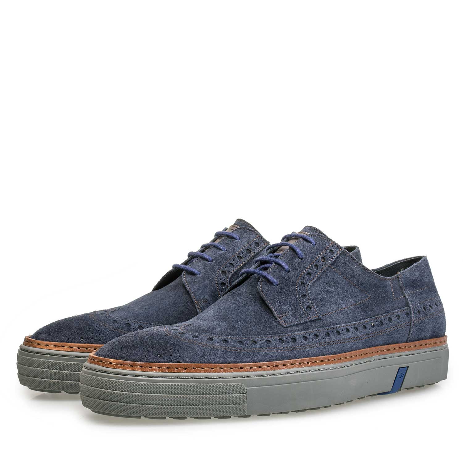 17092/01 - Blue suede sneaker with brogue details 17092/01 - Blue suede sneaker with brogue details