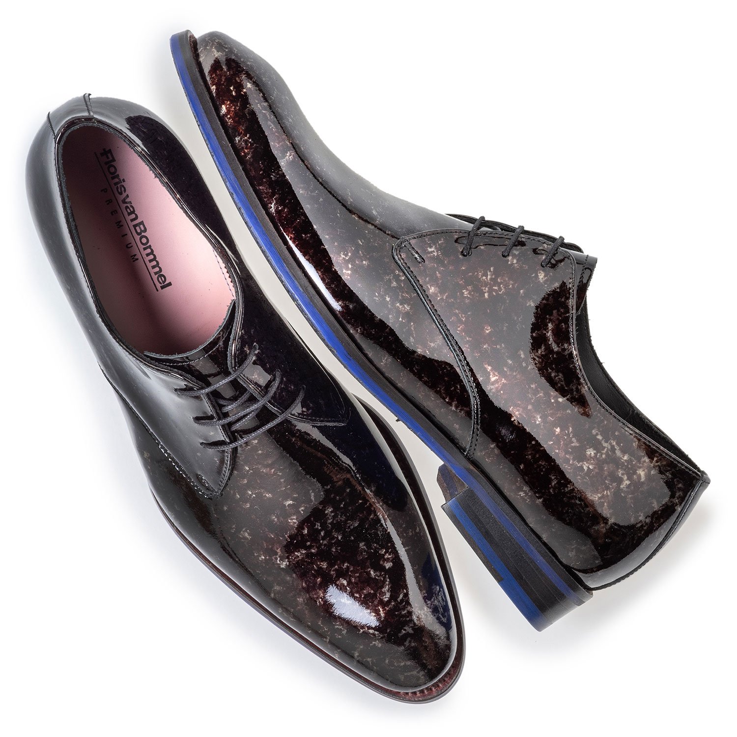 18224/04 - Lace shoe grey patent leather 18224/04 - Lace shoe grey patent leather