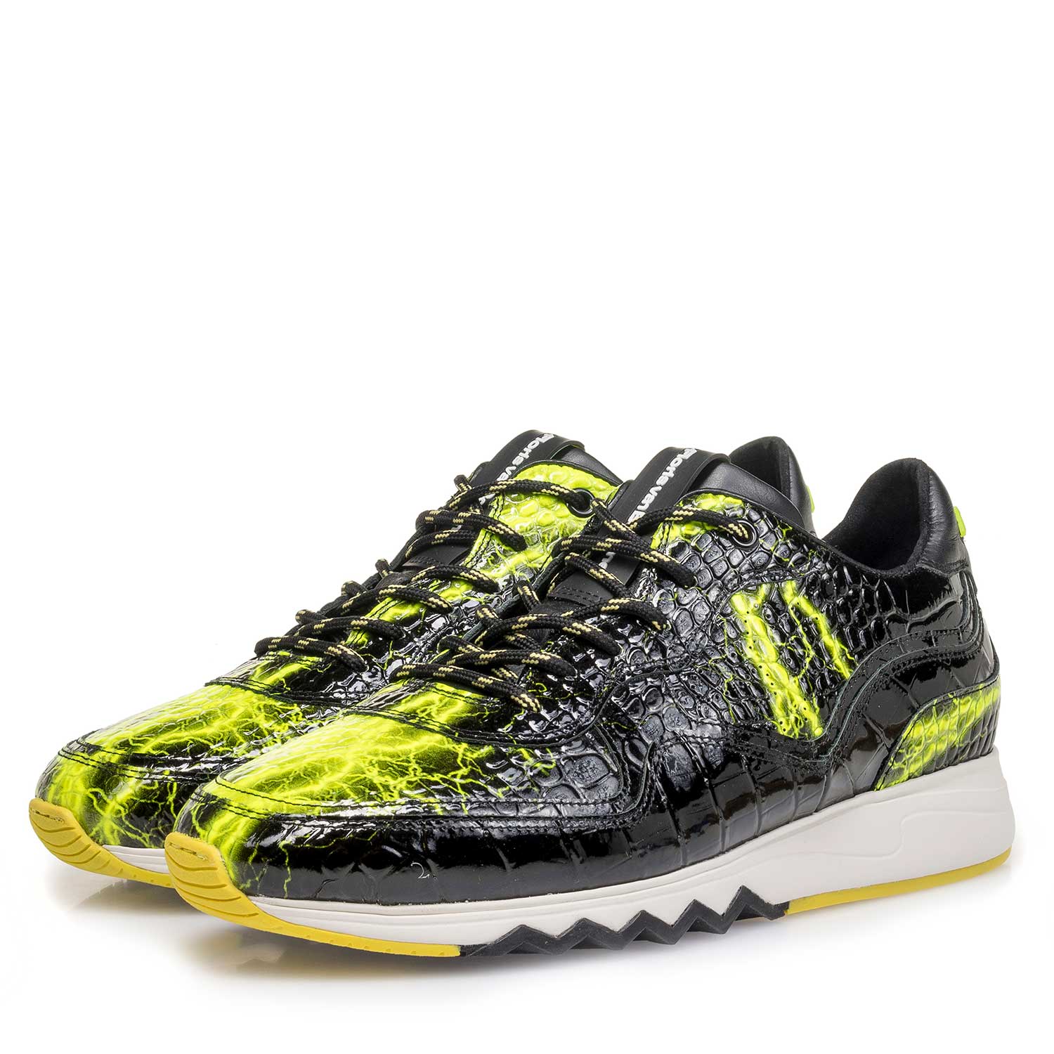 16296/01 - Black patent leather sneaker with yellow print 16296/01 - Black patent leather sneaker with yellow print