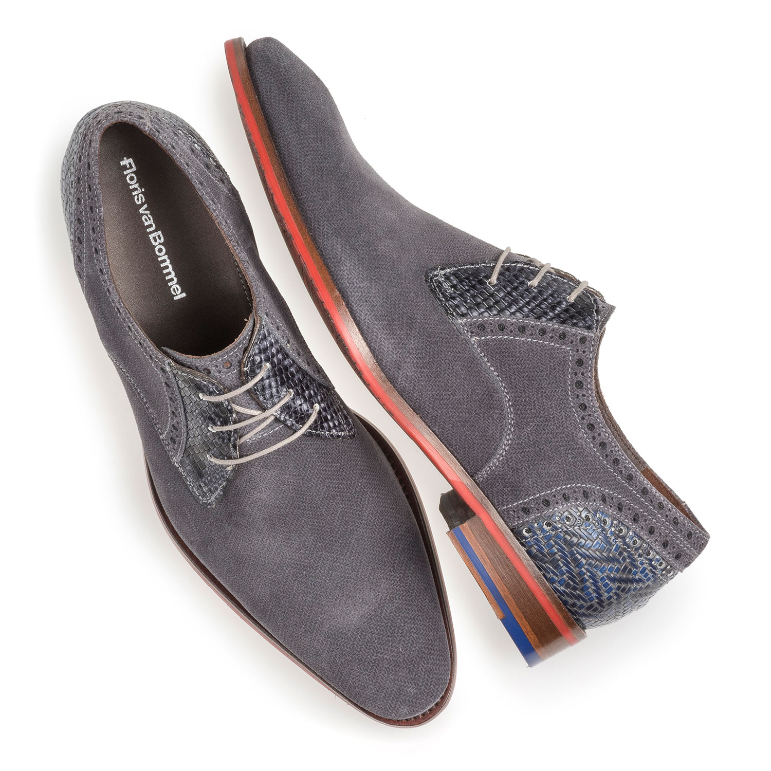 18107/01 - Dark grey suede leather lace shoe with print 18107/01 - Dark grey suede leather lace shoe with print