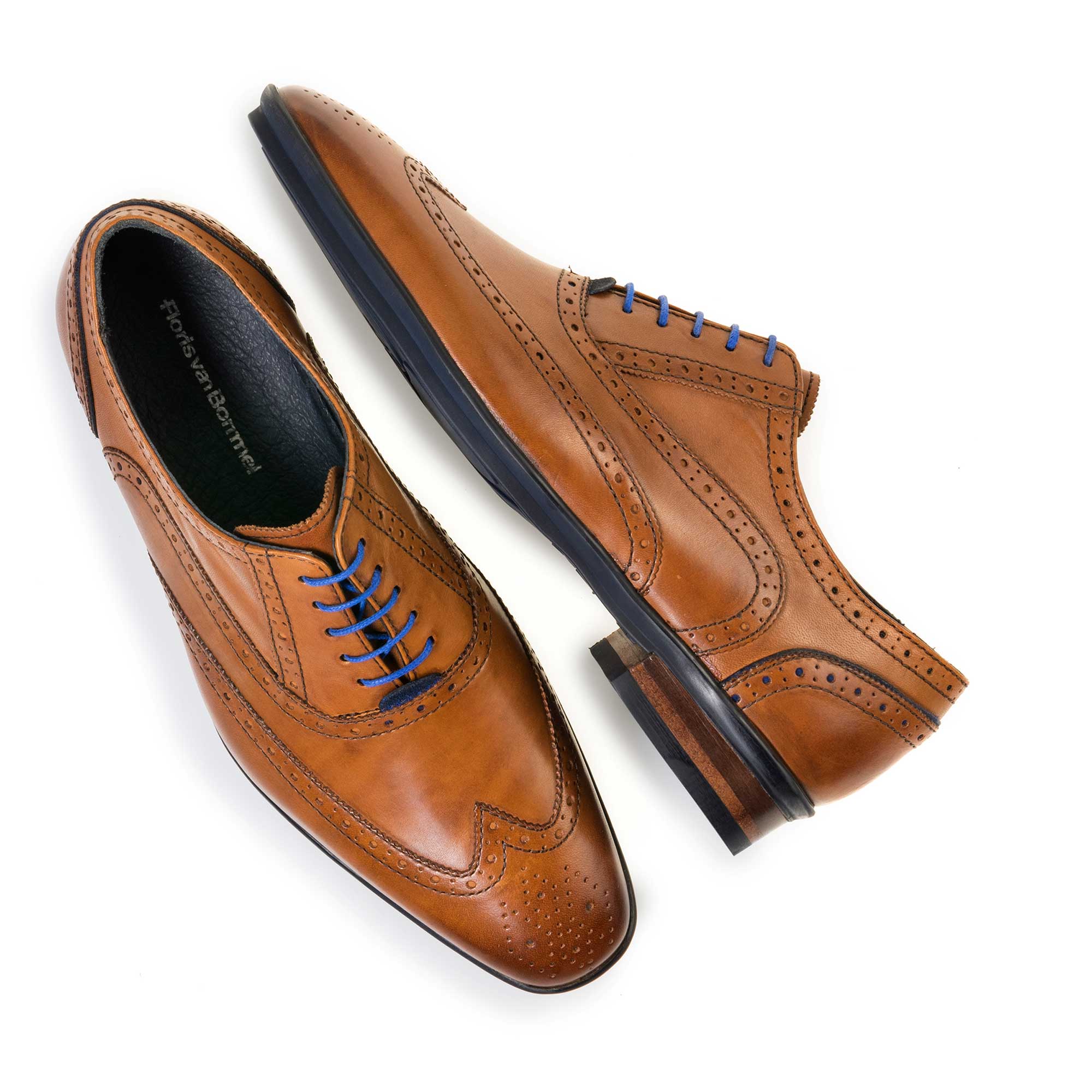 19025/02 - Cognac-coloured brogue leather lace shoe 19025/02 - Cognac-coloured brogue leather lace shoe