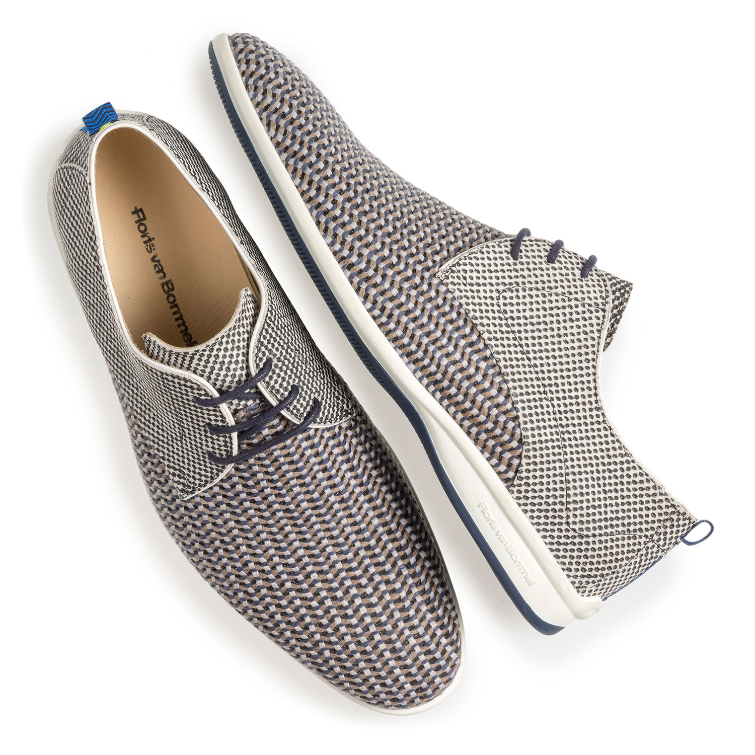 18302/06 - Grey suede leather lace shoe with print 18302/06 - Grey suede leather lace shoe with print