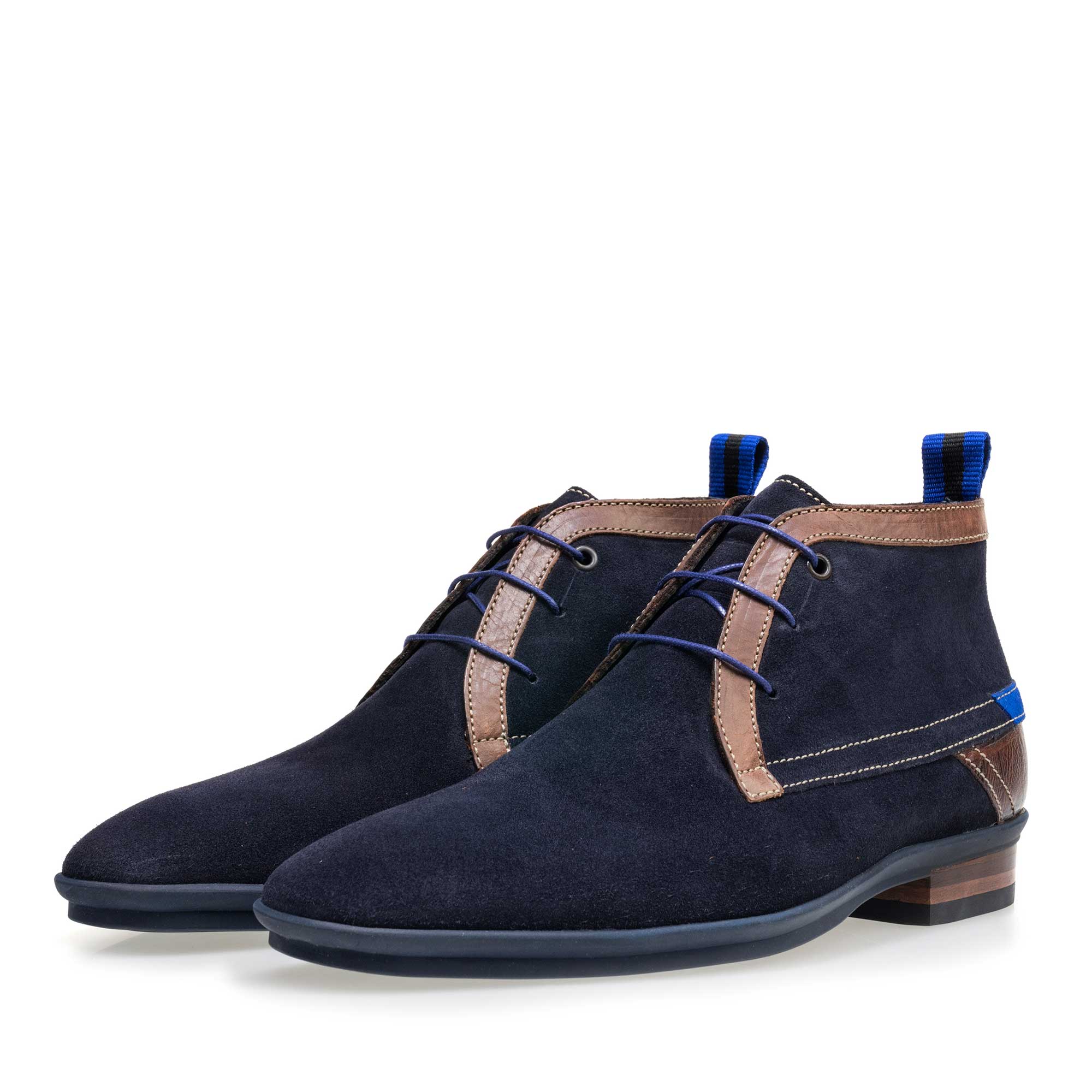 Arbitrage Broek melodie Dark blue suede leather lace boot | Floris van Bommel